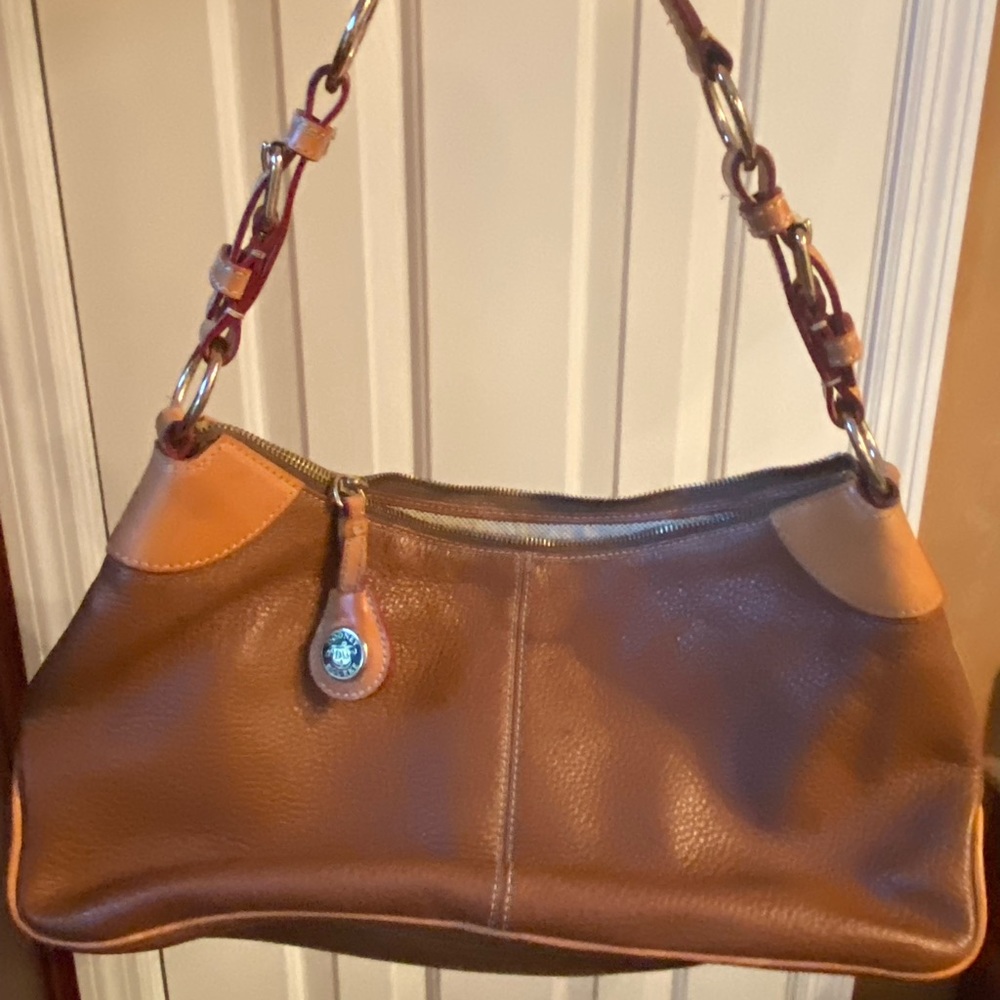 Dooney & Bourke Bag